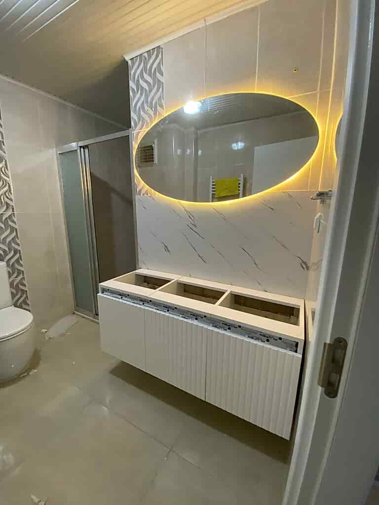 Banyo Dolabı