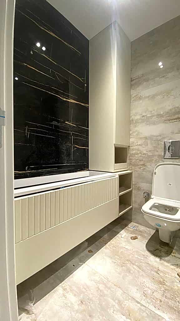 Banyo Dolabı